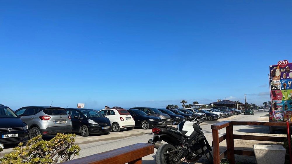 Mota   Branca/ preto BMW F800R