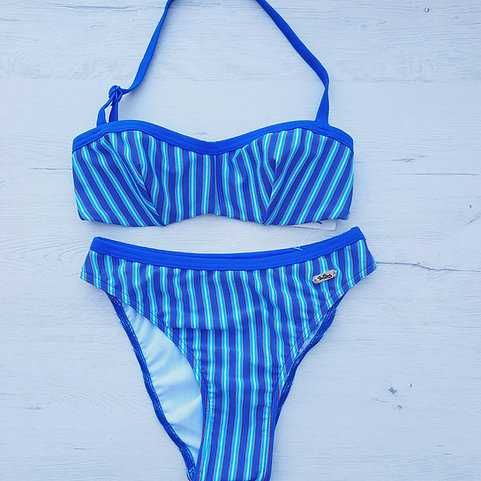 Biquini azul riscas