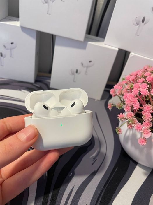 Навушники AirPods Pro 2. Чохол у подарунок