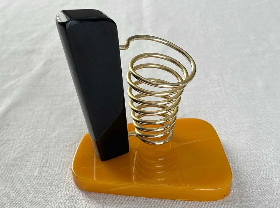 Stojak bakelit na długopis /patyczki koktajlowe spirala metal art-deco