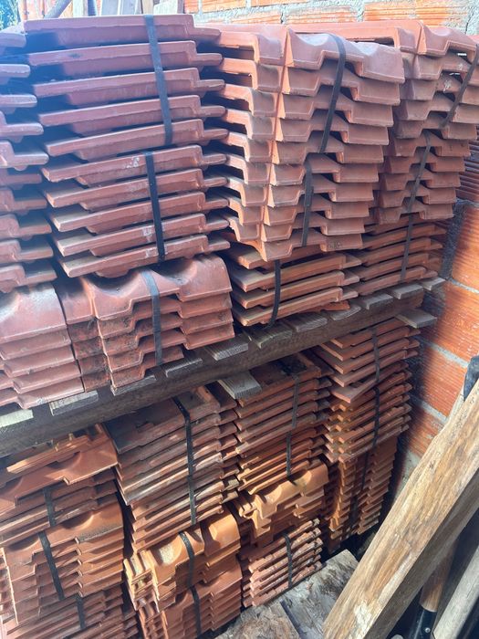 Telha francesa nova 500 peças