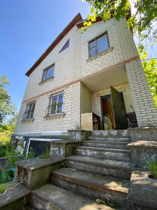 Продаж будинку- дачі в Тютьках