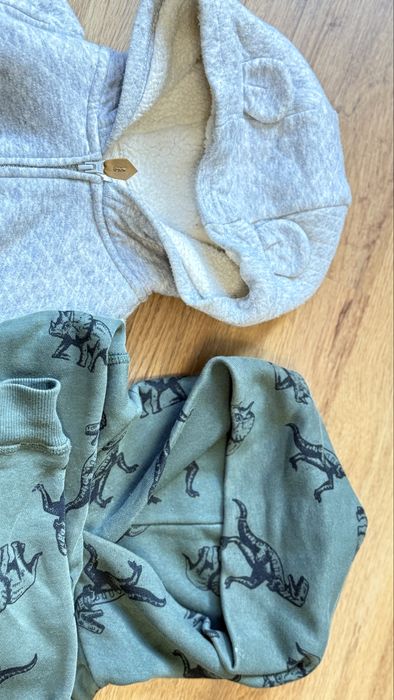 худорлявий светр на зип блискавки 74-80 розмір