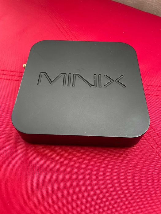 Computador Minix com monitor 24" Acer