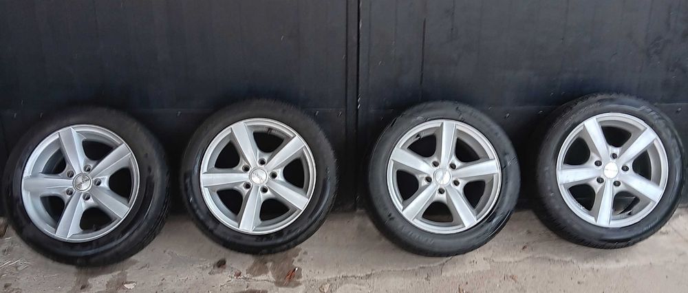 Alufelgi/ koła 16", Dezent 114,3 ET40+ opony zimowe