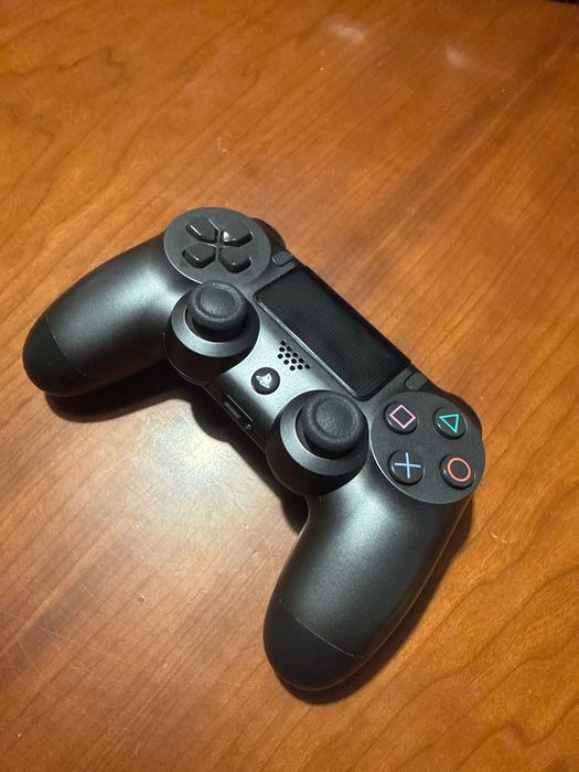 Comando ps4 excelente estado