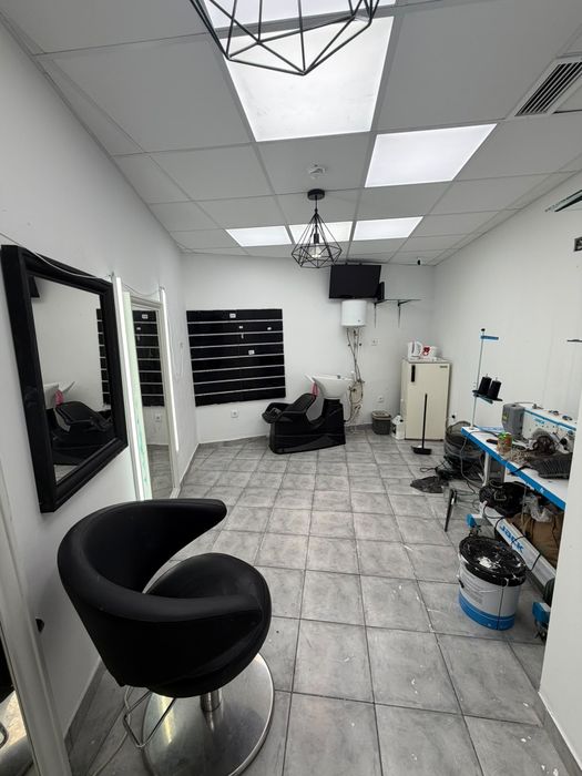 Espaço comercial Babilónia