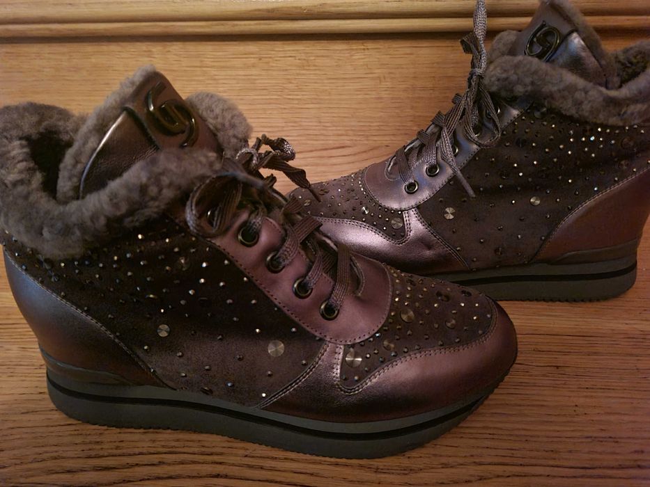 Ботинки кожа мех натуральний 40р