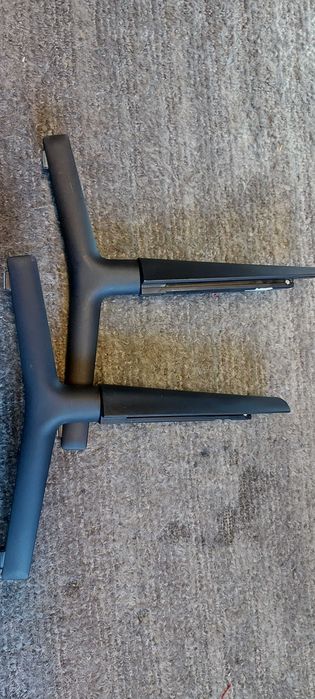 Podstawa nóżki do telewizora Samsung UE-50BU8002