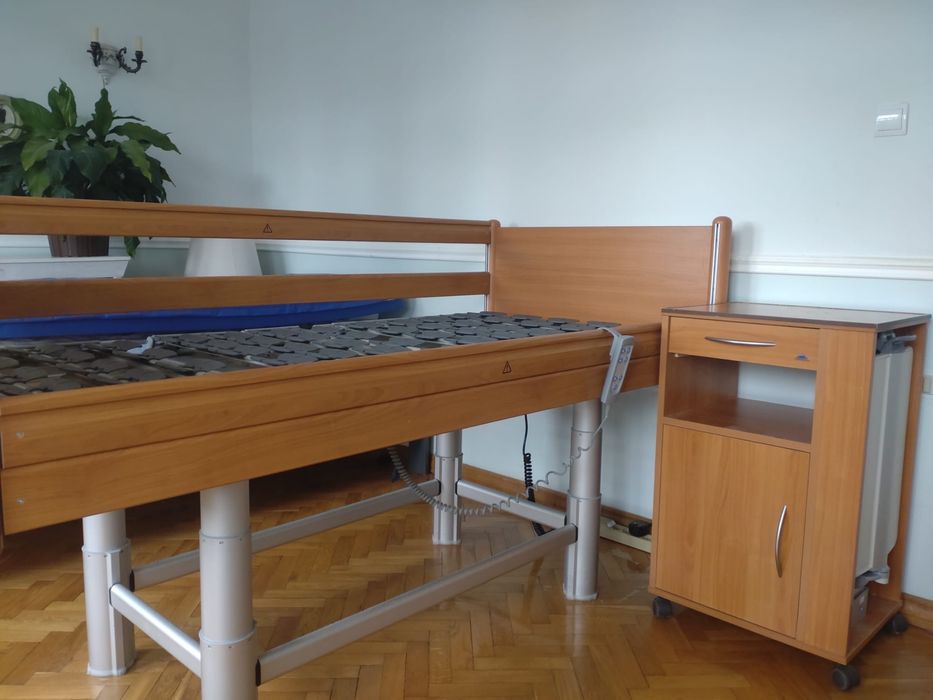 Łóżko Rehabilitacyjne regulowane 200x90