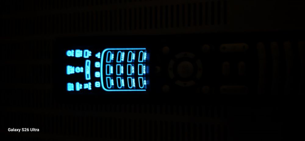 Amplituner Denon AVR-3806