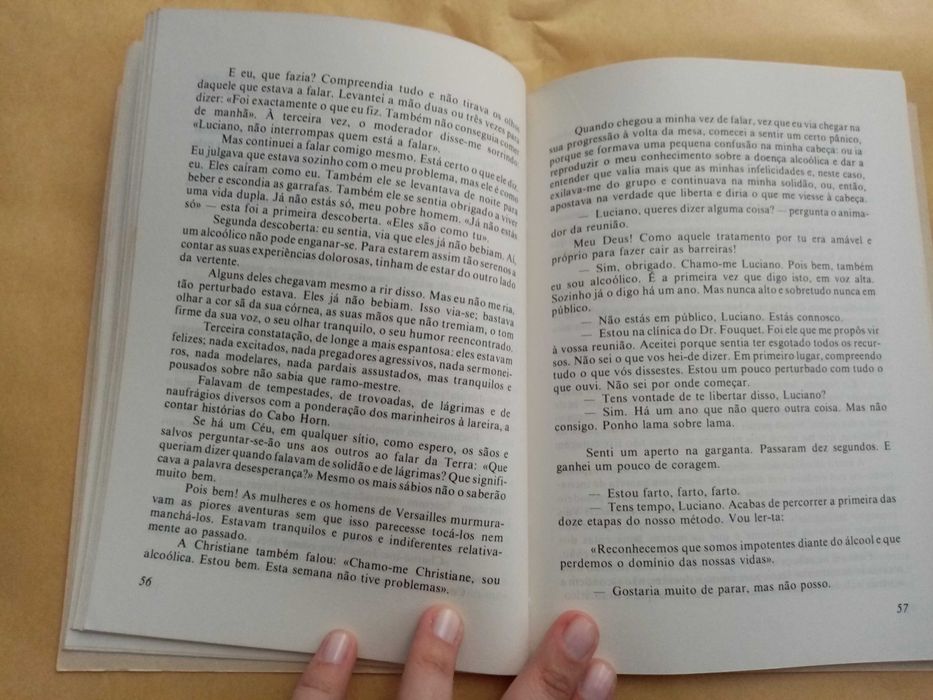 A Criança que Brincava com a Lua