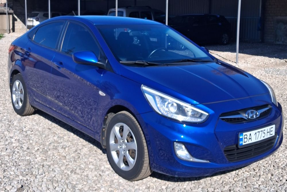 Hyundai Accent RB