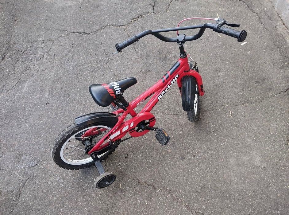 Продам детский велосипед Arthur Pride с алюминиевой рамой