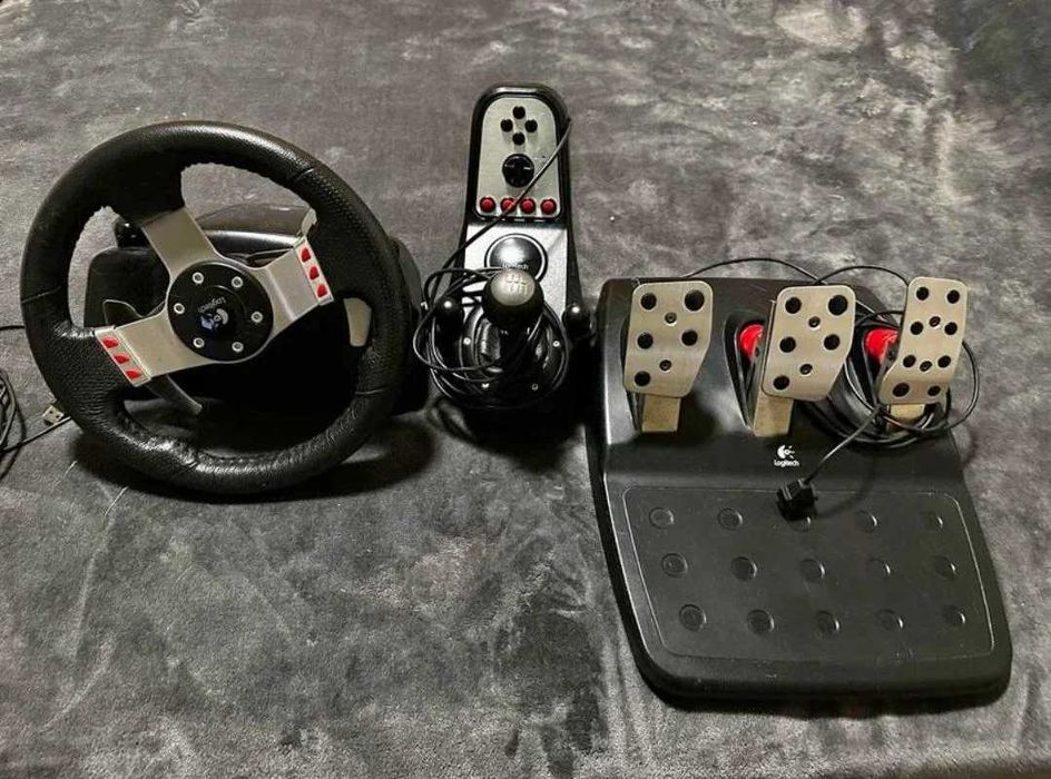 Complete Steering Wheel with Pedals and Gear Shifter | Logitech G27 | PC PS364751452817411120
