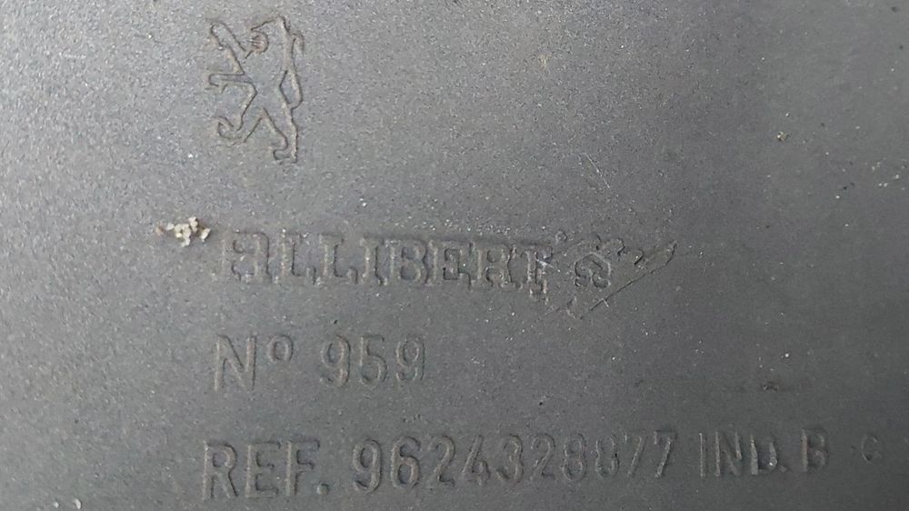 Pára-choques frente PEUGEOT 306 Break (7E, N3, N5)