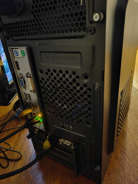 PC NVIDIA GT 710 | Intel i3 3220 | 16GB RAM | 360GB