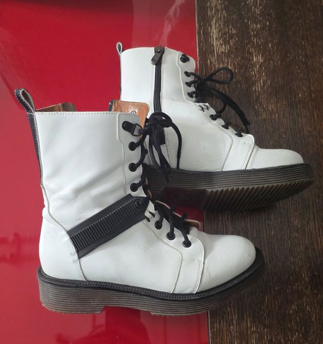 Glany Solo Femme skóra naturalna rozmiar 36