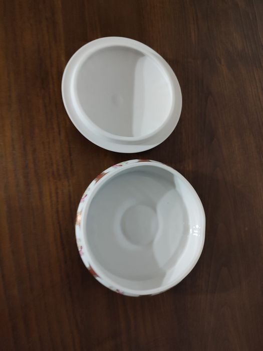 Guarda jóias em porcelana