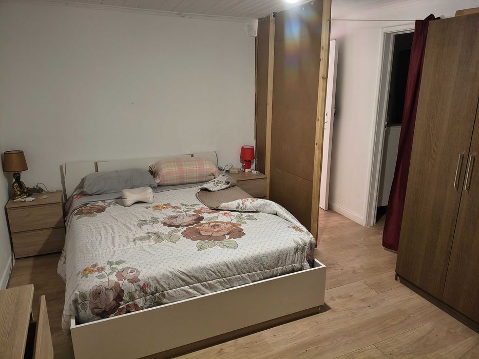 Moradia t2 vende-se