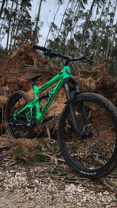 Banshee Rune V2 (Enduro / Trail / Freeride) M 27.5
