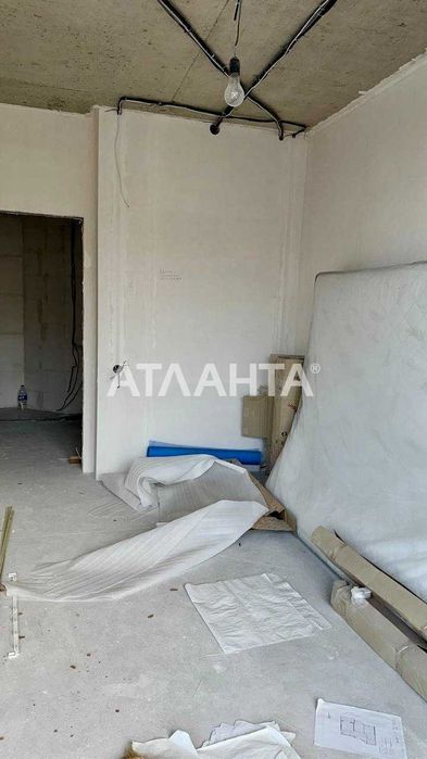 В продаже 2-х комн. квартира с начатым ремонтом в сданном на Таирова!