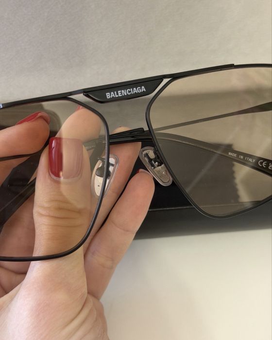 Очки Balenciaga прозрачные