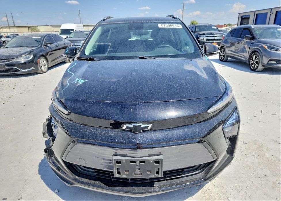Продам свіжо пригнаний автомобіль Chevrolet Bolt Euv