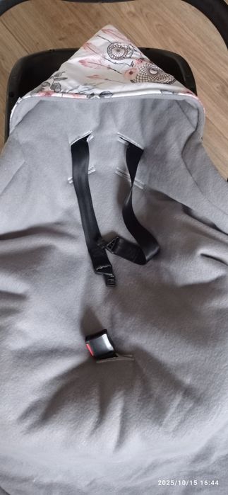 Otulacz ocieplacz do fotelika wózka nosidełka nowy