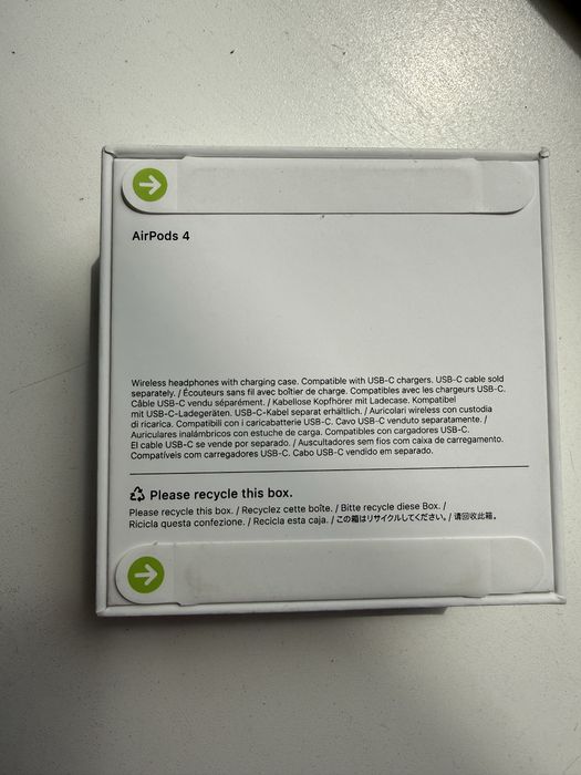 Apple Air Pods 4