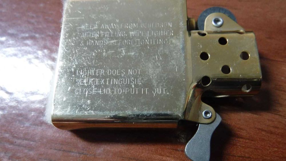Isqueiro ZIPPO de coleção - Vintage