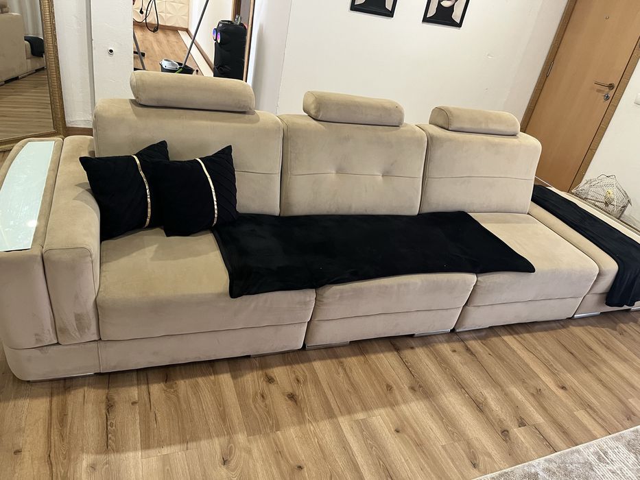 Sofa 4 lugares beje veludo