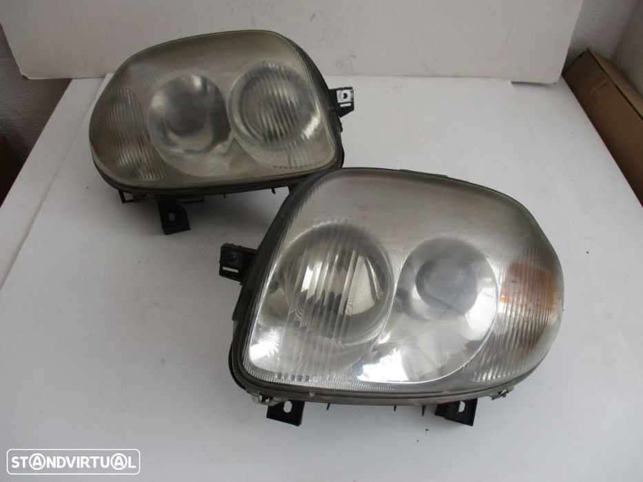 Farol Optica Renault Clio esquerdo / direito