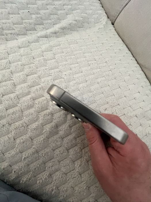 Iphone 15 pro 256 gb natural ideał