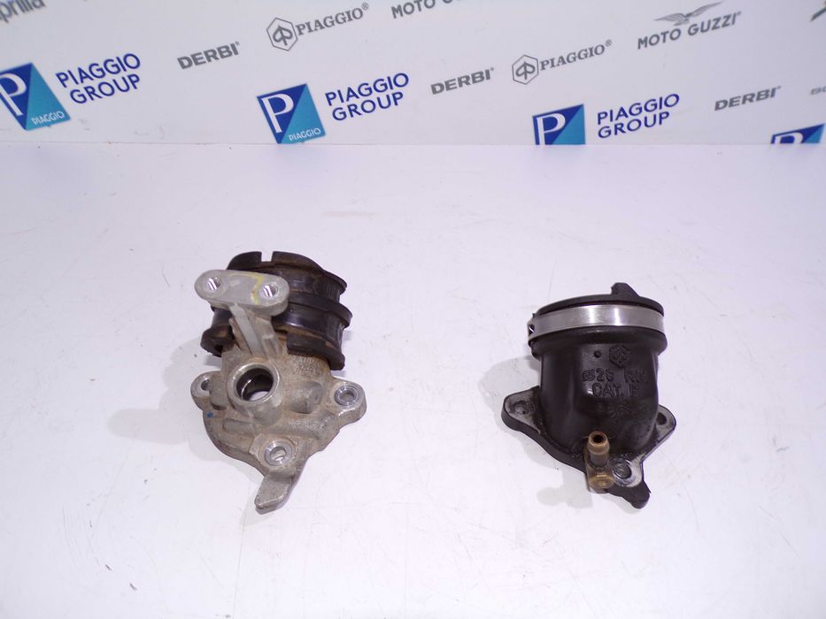 Króciec Przepustnicy Wtrysk Gaźnika Piaggio Vespa GTS 125/300cc OEM.