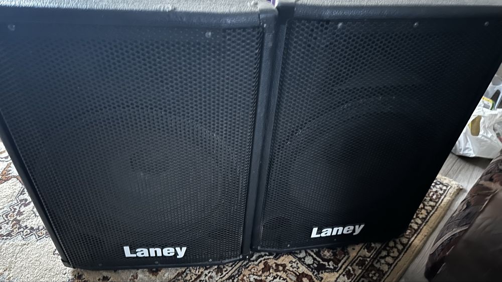 Колонки laney 800 watt