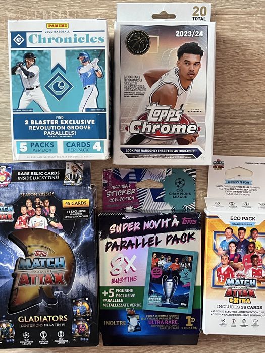 Картки Topps Panini