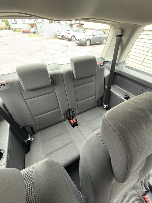 VW Touran 7 osobowy