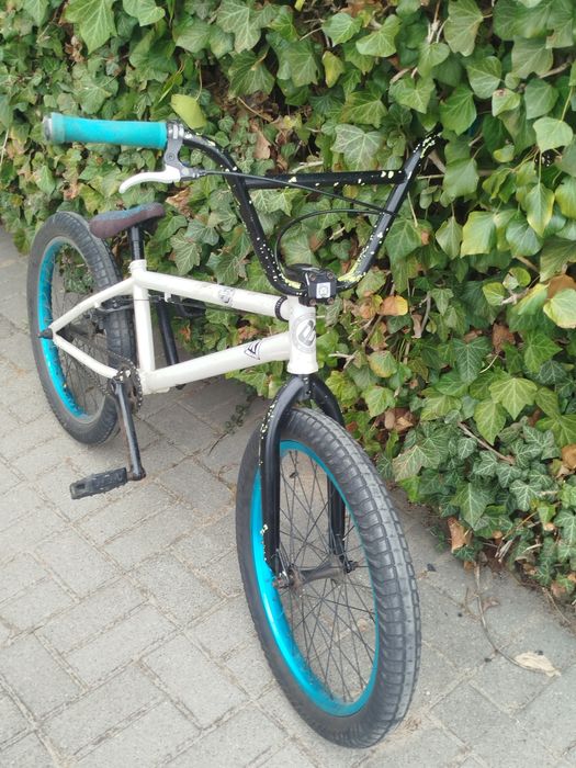 Rower " BMX"  Rower sztuczek marki Easter bikes