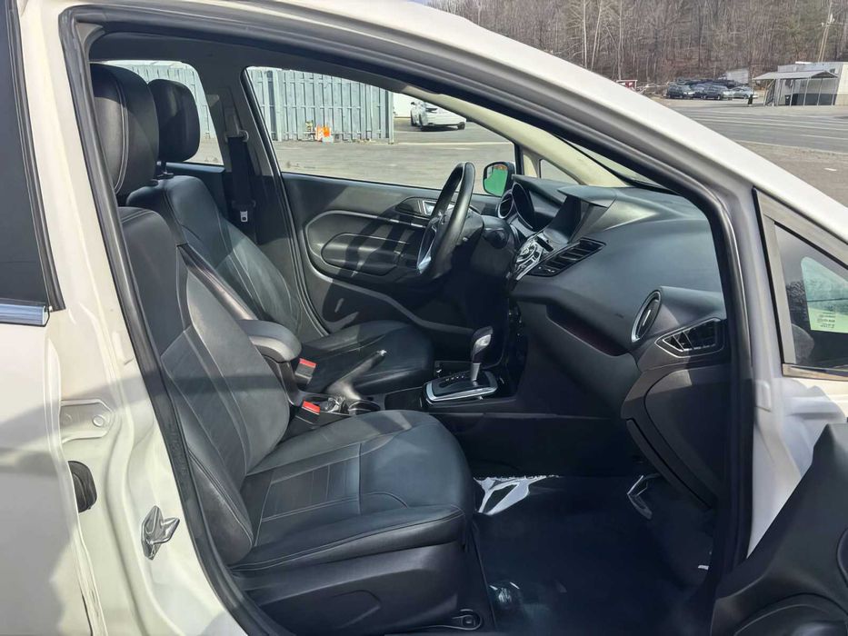 Ford Fiesta      2016