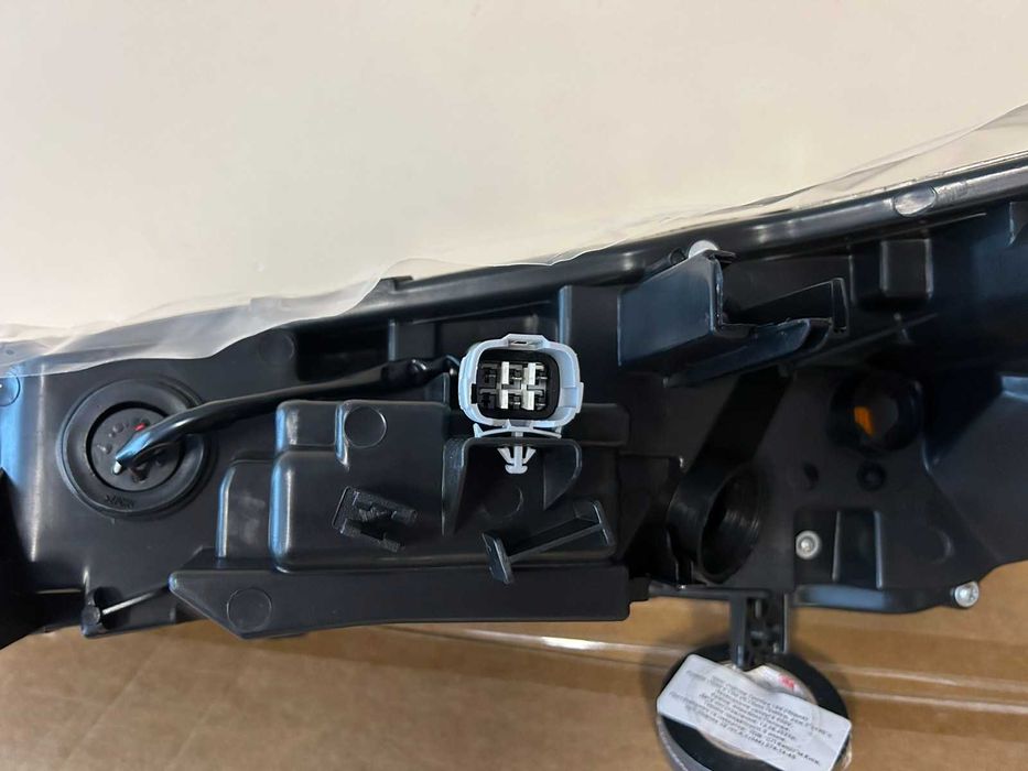 Фари верхні (ДХО) Nissan Rogue T33 2020+ Фары Ніссан рог т33 Xtrail