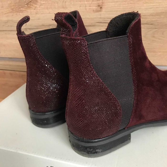 Bordowe, zamszowe sztyblety/botki Lasocki; rozmiar 35