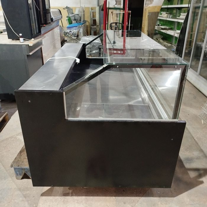 Витрина КУБ Холодильная 1.3. 1.6. 1.9  2.5 метр.