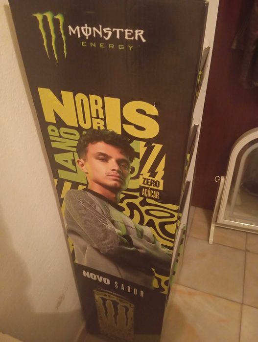 Expositor da Monster