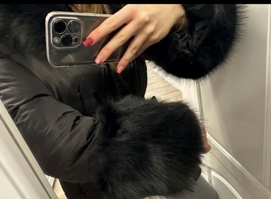 Kobieca wiązana kurtka zimowa czarna futerko jak naturalne M