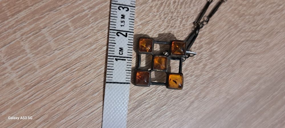 Srebrny łańcuszek z zawieszką bursztyn 925 OKAZJA