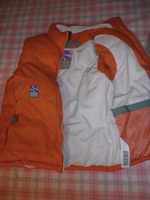 Kispo Coete sem Mangas