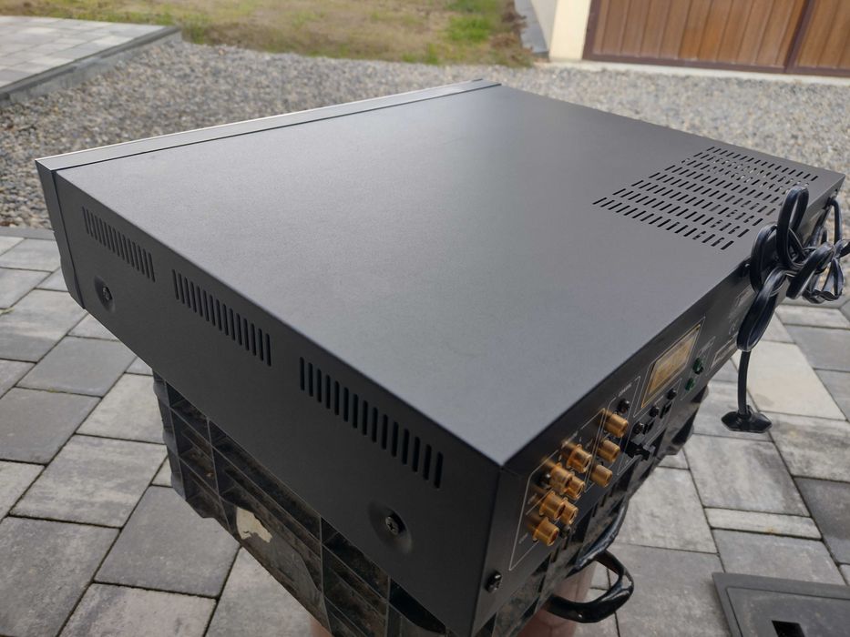 Nagrywarka CD Harmon Kardon CDR2 uszkodzona