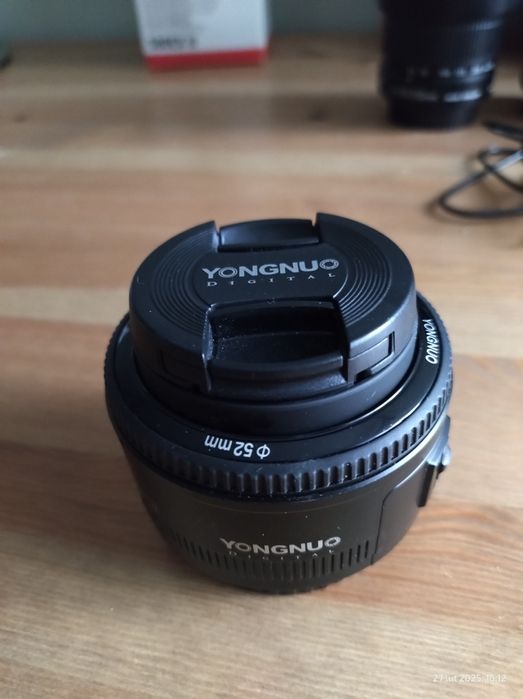 Canon EOS1300d + dodatki