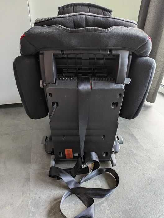 Автокрісло ISOFIX HEYNER MultiFix ERGO 3D Pantera Black (786 110)